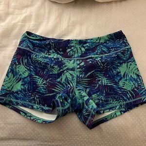 Born Primitive booty shorts